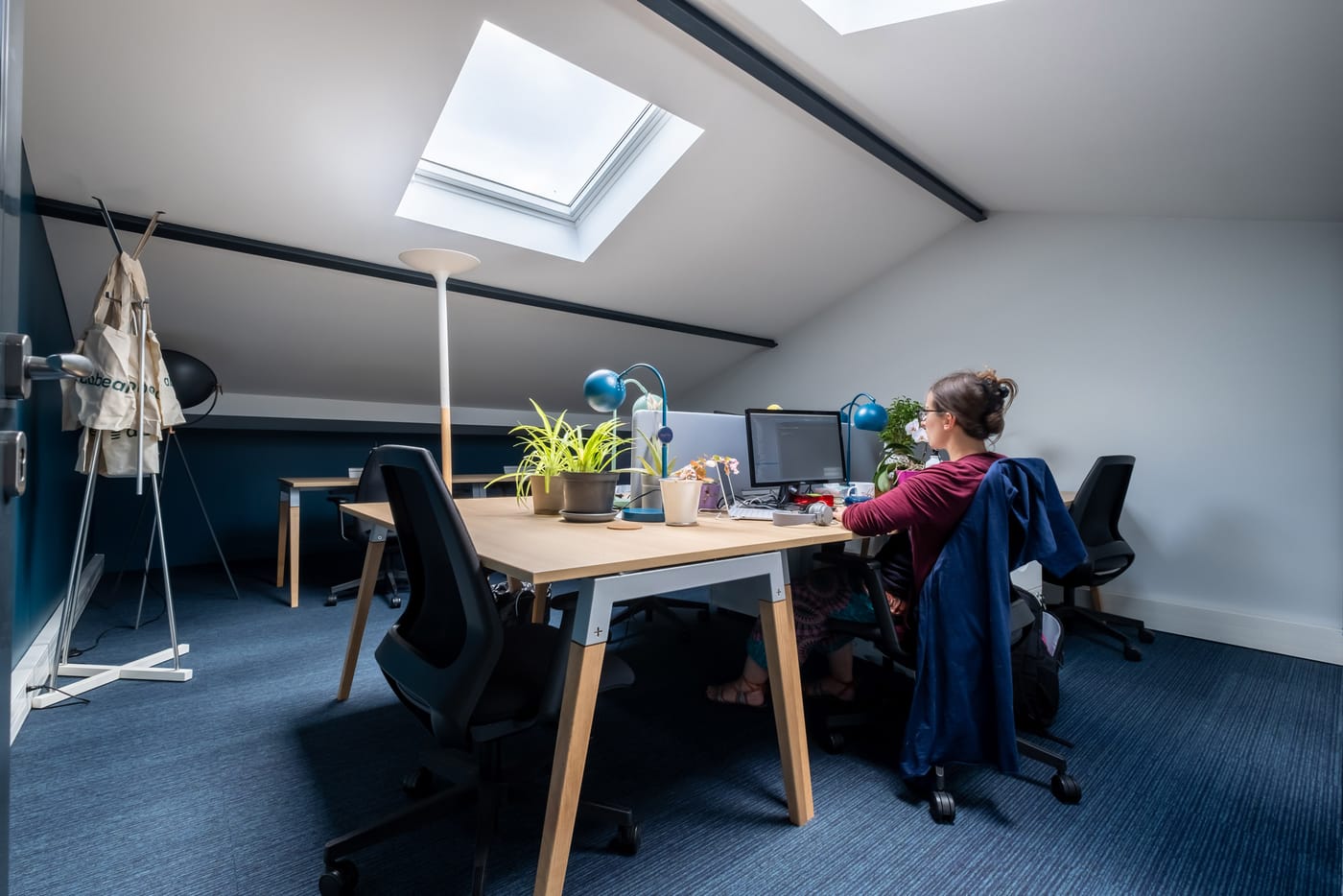 Un bureau privé fermé et meublé chez BigFive Coworking